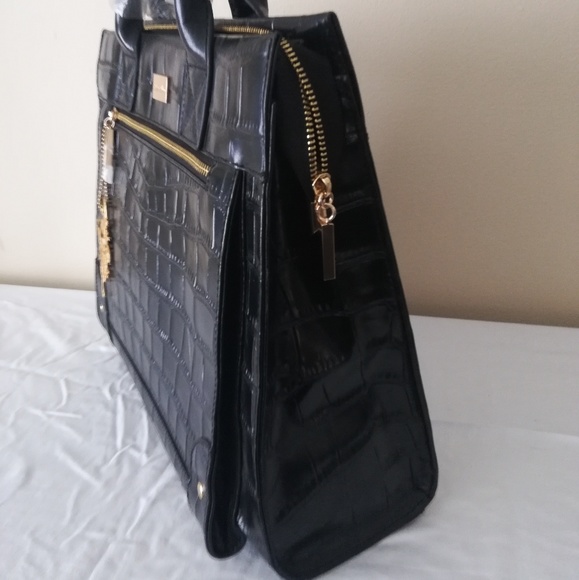 I don't need a bag this size. - Picture 3 of 6